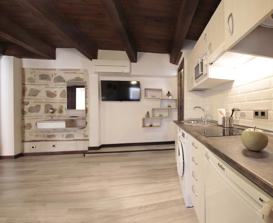 Apartamentos Alcantara Toledo Exterior photo